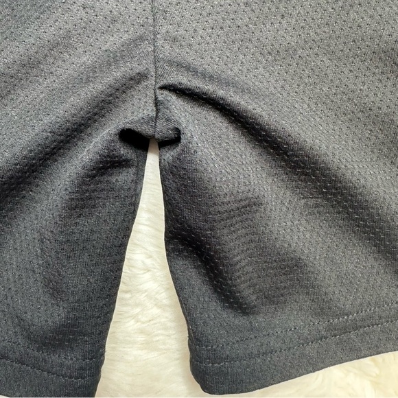 Star Wars Shorts Black, Red, and Grey Size 5 - Picture 11 of 16